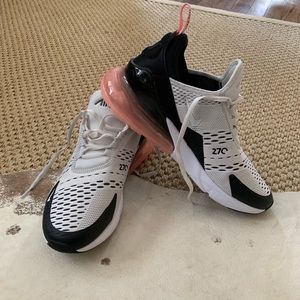 Nike Air Max 270